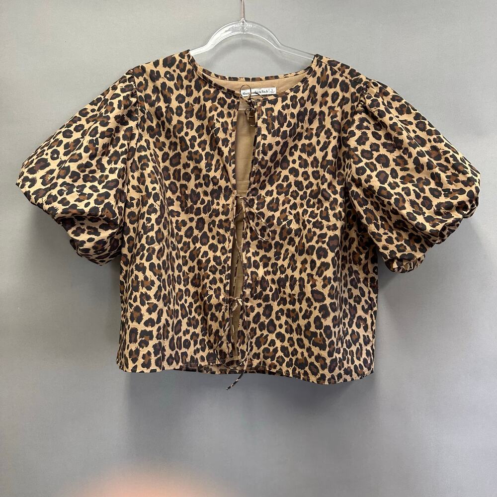 Abercrombie & Fitch Short-Sleeve Tie-Front Top Leopard Print Size Large NWT - Picture 11 of 16